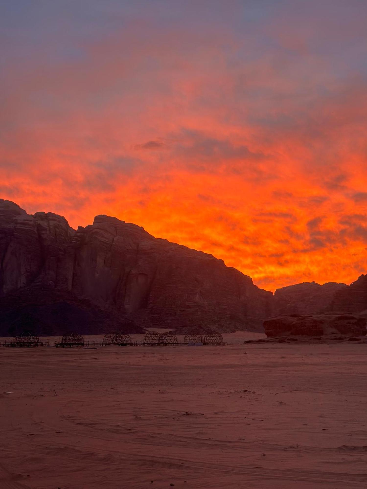 Wadirum Sunset Camp Ξενοδοχείο Ουάντι Ραμ Εξωτερικό φωτογραφία